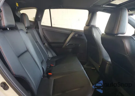 2017 Toyota Rav4 Se z USA, uszkodzony, nr VIN 2T3JFREV7HW574341